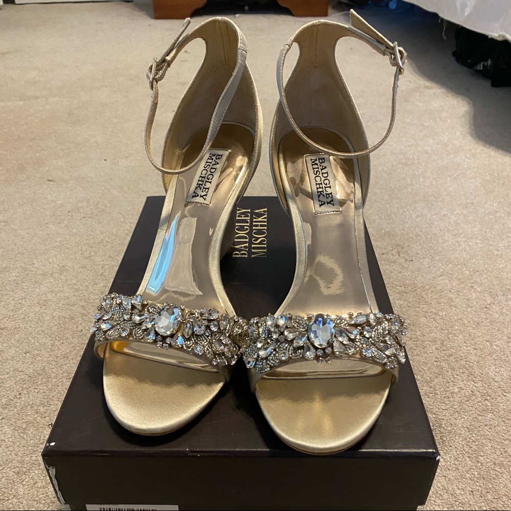 Badgley Mischka Wedges